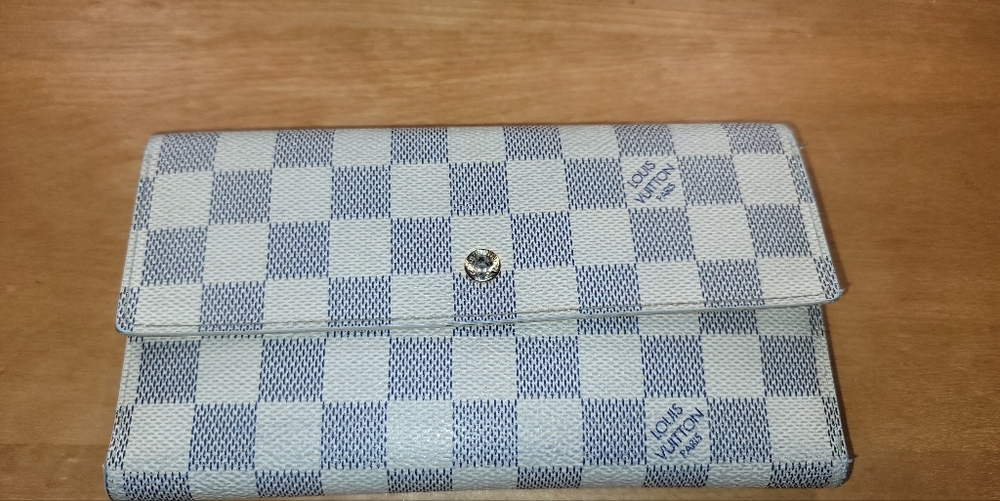 Authentic Louis Vuitton wallet